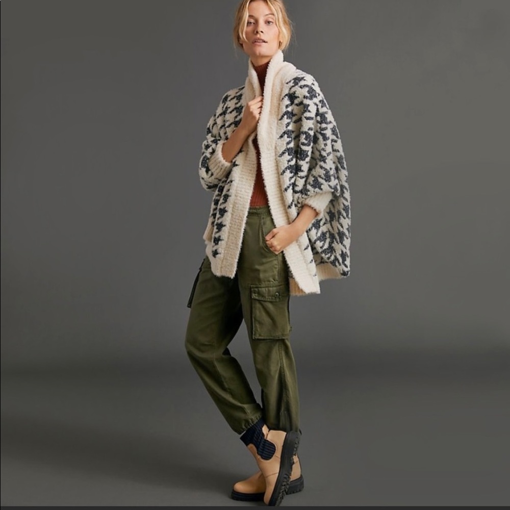 ANTHROPOLOGIE | Houndstooth Shawl Cardigan